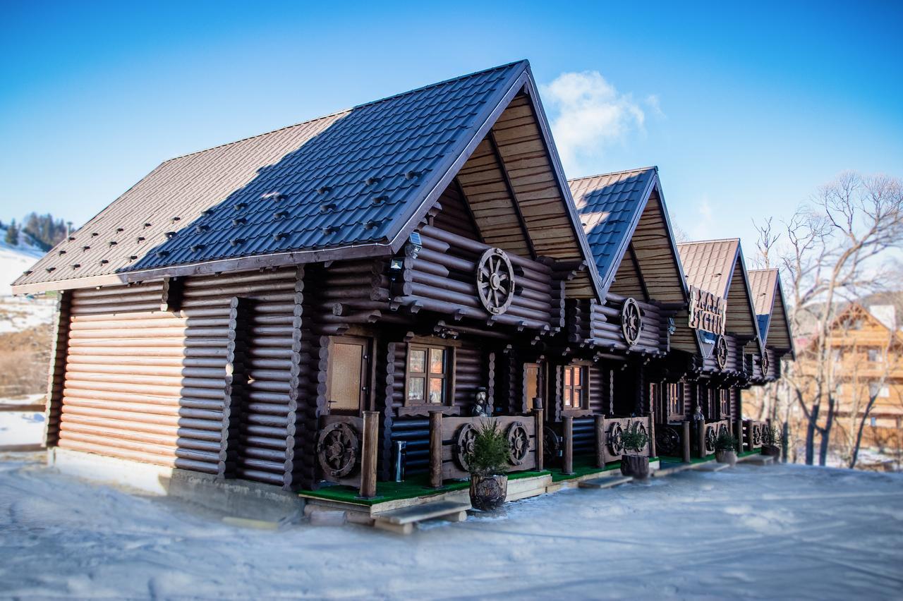 Cottage Hata Zustrich Bukovel Exterior photo